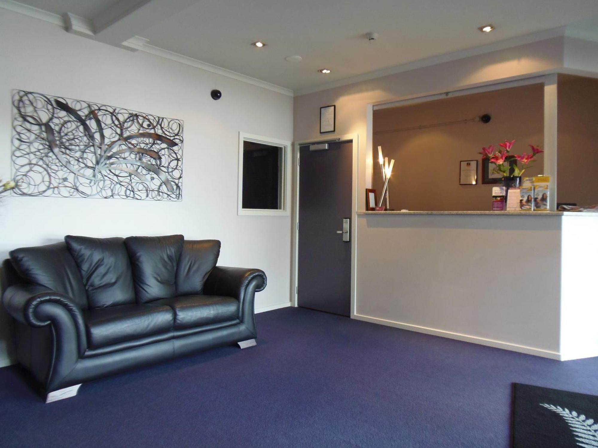 פורירואה Amethyst Court Motor Lodge מראה פנימי תמונה